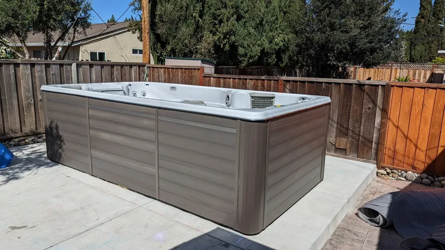 Eleazar Manalo's spa install